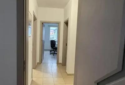 Apartament cu 3 camere decomandat, mobilat în Ozana - 6