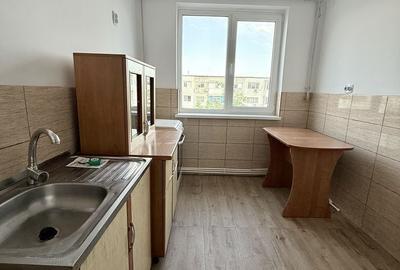 Apartament cu 2 camere semidecomandat în Calea Galați - 2