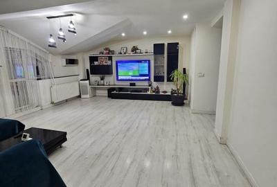 Apartament cu 3 camere decomandat, mobilat în Rovine - 3