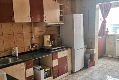 Inchiriere etaj vila, zona ULTRACENTRALA str. Stefan Mihaileanu - 1