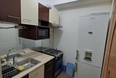 Apartament cu 2 camere decomandat în Apărătorii Patriei
