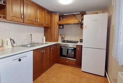 Casă cu 4 camere cu Canalizare în Răcădău