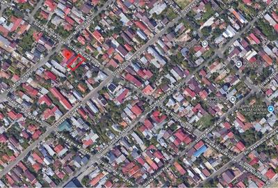 Voluntari,centru,vav Primarie,caramida,de renovat/demolat,zona curata,utilitati - 3