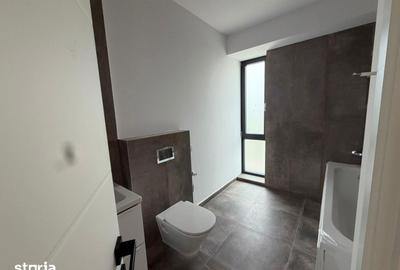 Casă cu 5 camere cu Teren 150 Mp în Central