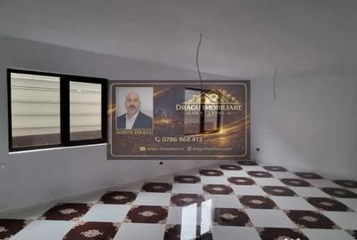 Casă cu 5 camere cu Teren 504 Mp în Sud - 9