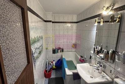 Apartament cu 3 camere decomandat, mobilat în Basarabia - 2