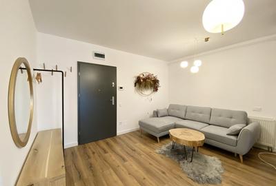 Apartament cu 2 camere semidecomandat, mobilat în Central - 12