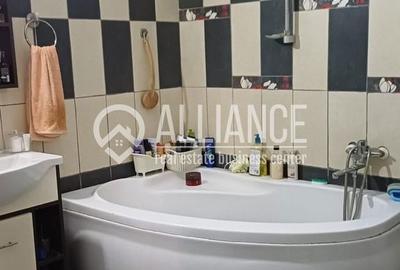 Casă cu 3 camere cu Teren 2164 Mp în Palazu Mare - 10