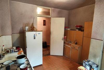 Apartament cu 2 camere semidecomandat în Complex Studențesc - 4