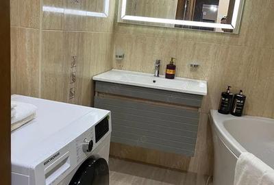 Apartament cu 2 camere decomandat în P-ța Victoriei - 1
