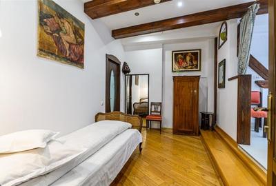 Apartament cu 8 camere decomandat, mobilat în Centrul Istoric - 26