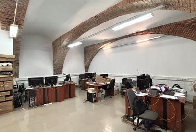 Spatiu comercial de inchiriat 90 mp | Livada postei - 2