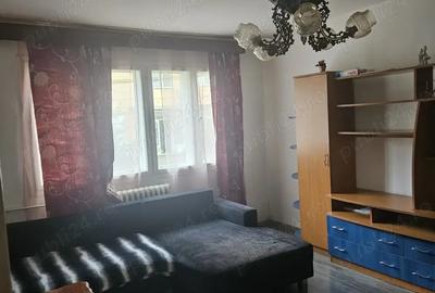 Apartament cu 2 camere semidecomandat în Central - 1
