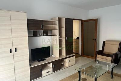 Apartament cu 2 camere decomandat, mobilat în Tractorul - 1