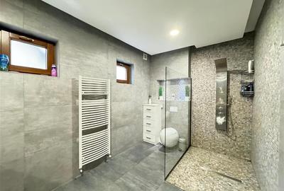 LIVE&Film! Resedinta de elita design aparte, amplasament apreciabil, Livezeni, M - 23
