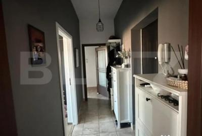 Apartament cu 2 camere decomandat în Aeroport