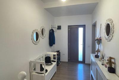 Duplex cu 4 camere cu Canalizare în Moșnița Veche - 6