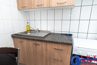 ID 561 Apartament 2 camere de inchiriat - 4 paturi - 14