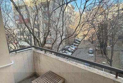 Garsonieră decomandată, mobilată în Unirii - 15