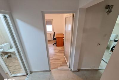 Apartament cu 3 camere decomandat în 6 Vânători