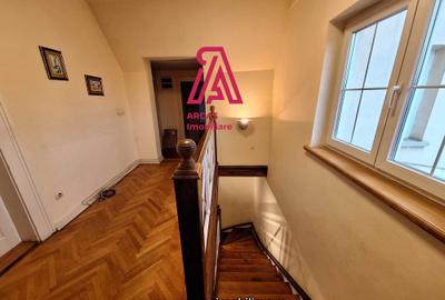 Casa de vanzare 6 camere Parcul Sub Arini! - 6