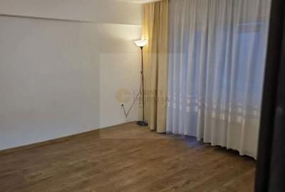Apartament cu 2 camere semidecomandat în Cișmigiu - 1