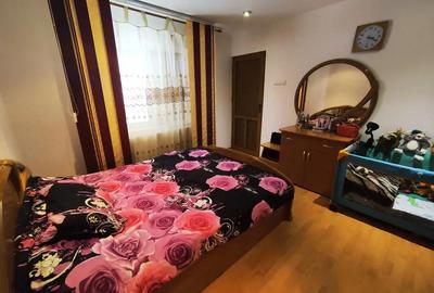 Casă cu 2 camere cu Teren 2800 Mp în Strezeni - 3