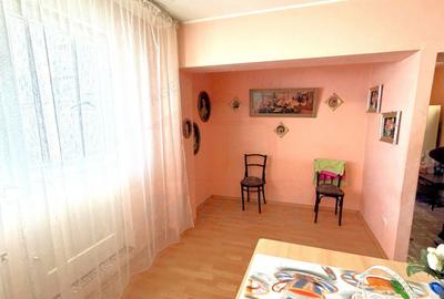 Apartament cu 2 camere decomandat în Micro 19 - 7