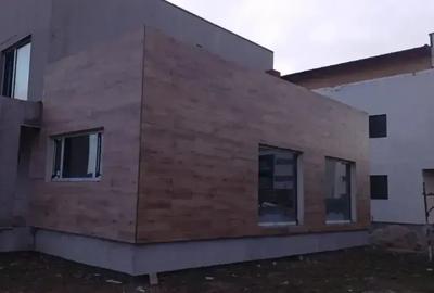 Casă cu 6 camere cu Canalizare în Tunari - 6