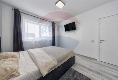 Apartament cu 2 camere decomandat, mobilat în Sânpetru - 14