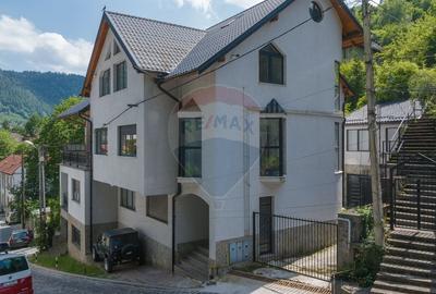 Casă individuală cu 24 camere cu Garaj în Schei - 6