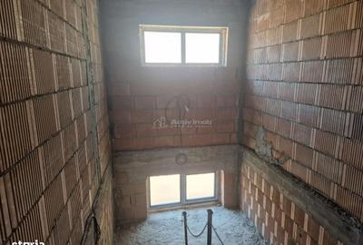 Casă cu 4 camere în Tănăsești - 9