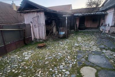 Casă individuală cu 5 camere cu Canalizare în Răhău - 2