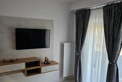 Apartament cu 2 camere decomandat în Central - 2