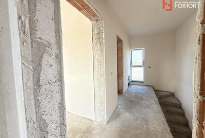 Casă cu 3 camere cu Teren 180 Mp în Săcălaz - 9