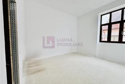 Apartament cu 3 camere semidecomandat în Central - 3