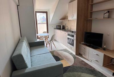 Apartament cu 2 camere decomandat în Central - 2