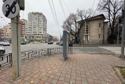 Spatiu comercial de la 75mp la 151mp si parcare, intersectie zona garii - 17