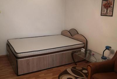 Garsonieră semidecomandată în Central - 2