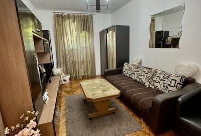 Garsonieră decomandată în Barbu Văcărescu - 2