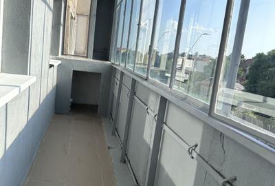 Apartament cu 3 camere decomandat, mobilat în 13 Septembrie - 12