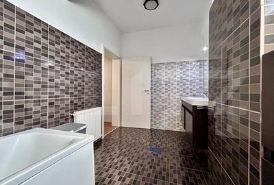 Apartament de lux cu 3 camere, 123 mp utili, in zona 9 Mai - etaj 4/7 -bloc 2012 - 18