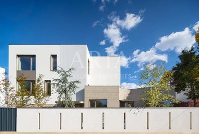 MODERN VILLA - LUXURY GATED COMMUNITY - 4