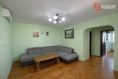 Apartament cu 4 camere semidecomandat, mobilat în Aurel Vlaicu - 1