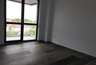 Apartament cu 2 camere decomandat în Sărărie - 2
