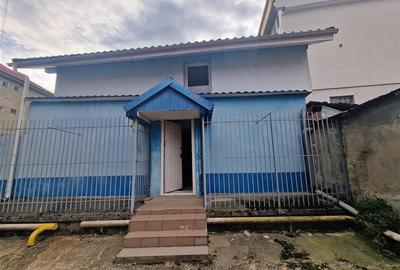 Spațiu comercial, de 75 mp, în Central - 2