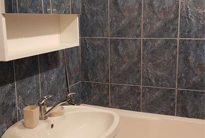 Garsonieră decomandată în Central - 7