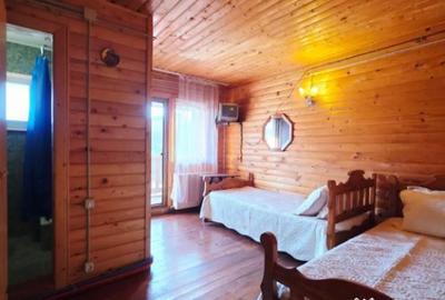 Casă cu 8 camere cu Teren 746 Mp în Moieciu - 17