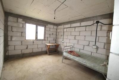 Casă cu 6 camere cu Teren 1002 Mp în Albeni - 5