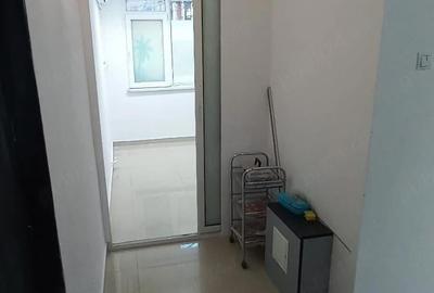 Spațiu comercial, de 330 mp, în Dristor - 3